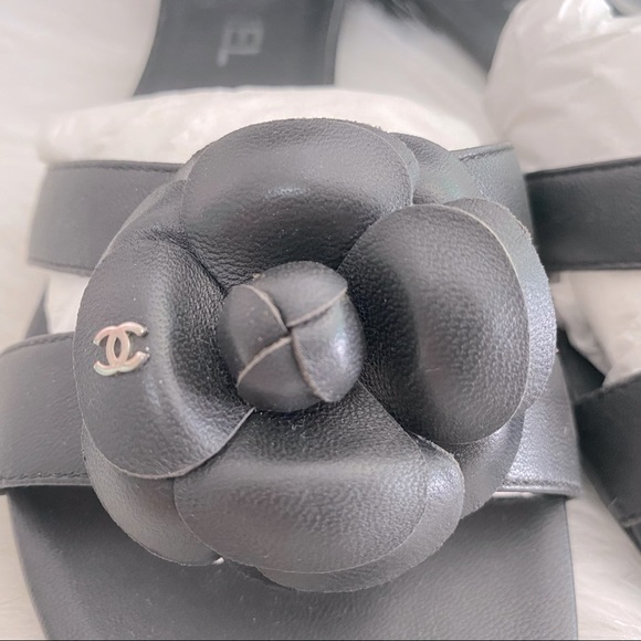 Chanel Camellia Lambskin Sandal Flip Flop Shoes - Picture 2 of 6